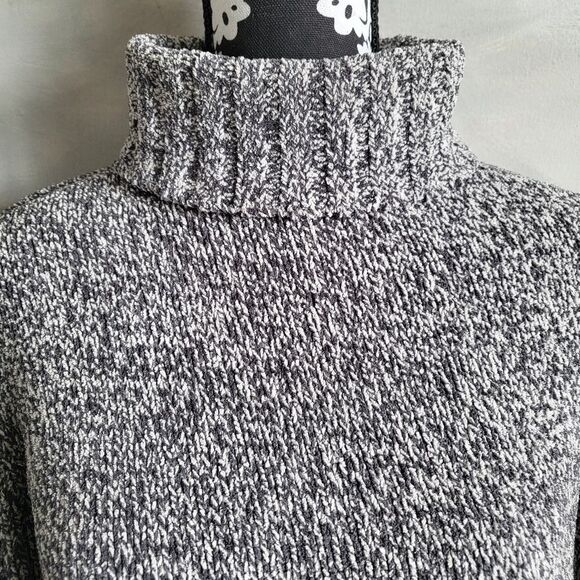 J. JILL BICONSTITUENT FIBER BLEND TURTLENECK GRAY RN 97641 SIZE M - Picture 6 of 11